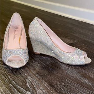 De Blossom collection wedged heels open toe